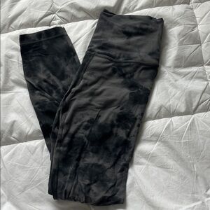 Size 2 Lululemon diamond dye leggings